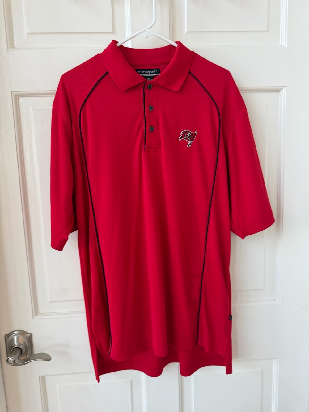 Men's Red Polo Shirt with Tampa Bay Buccaneers Logo Large